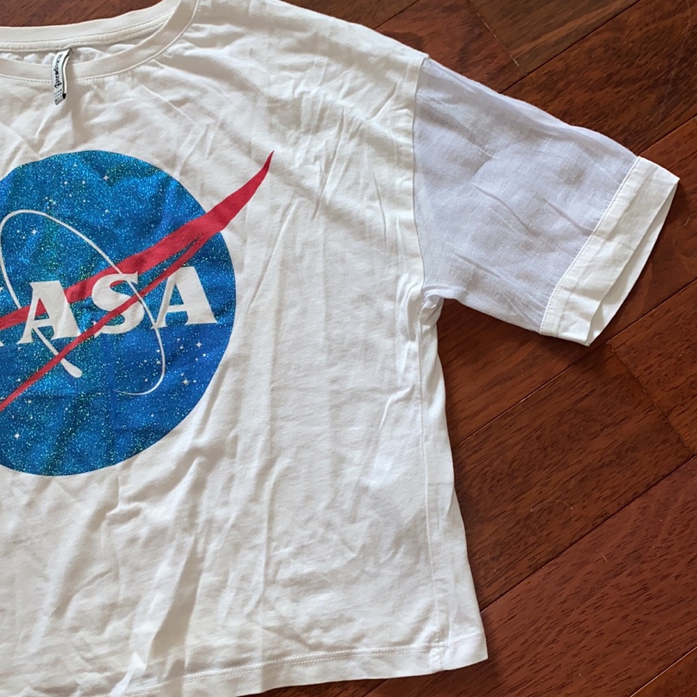 T-SHIRT - Picture 2 of 4